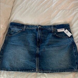 Old Navy denim skirt